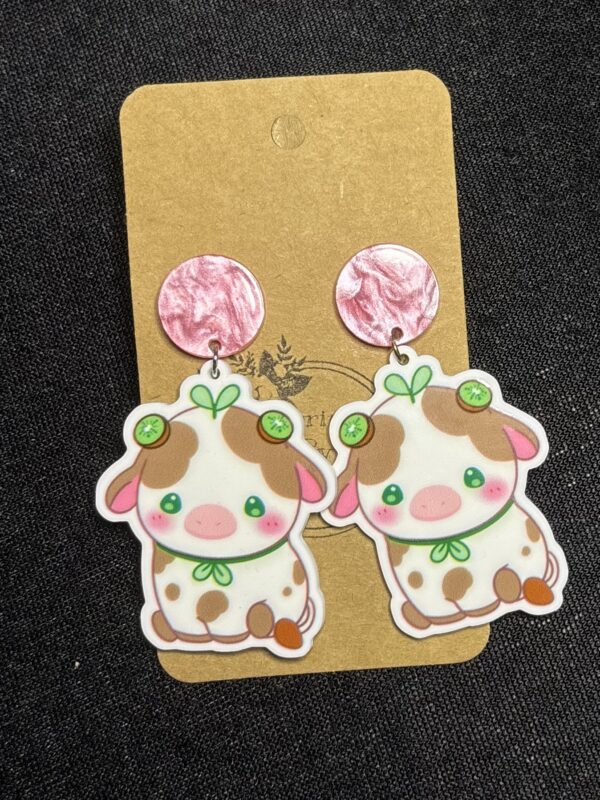 Cute Kiwi Cow Acrylics