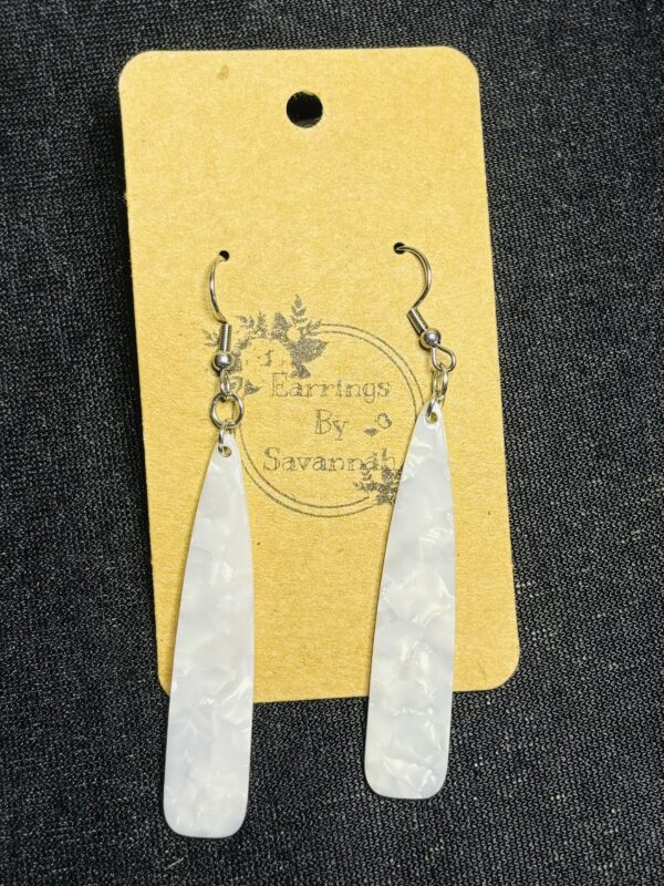 Resin Teardrop Hook Earrings - Image 4