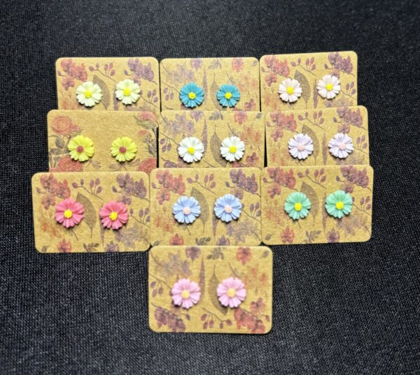 Daisy Studs